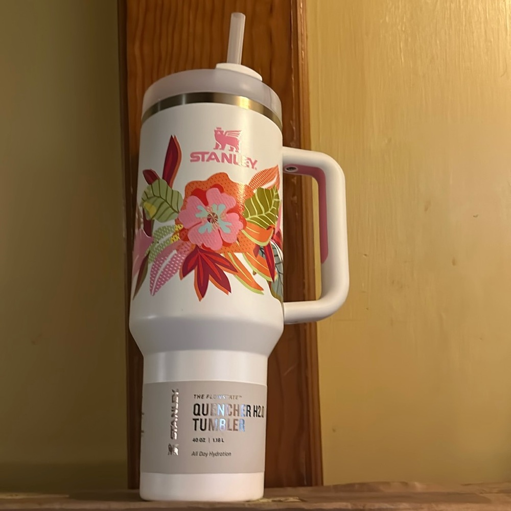 Stanley 40 oz Quencher - Frost Tropic - Mother’s Day Collection